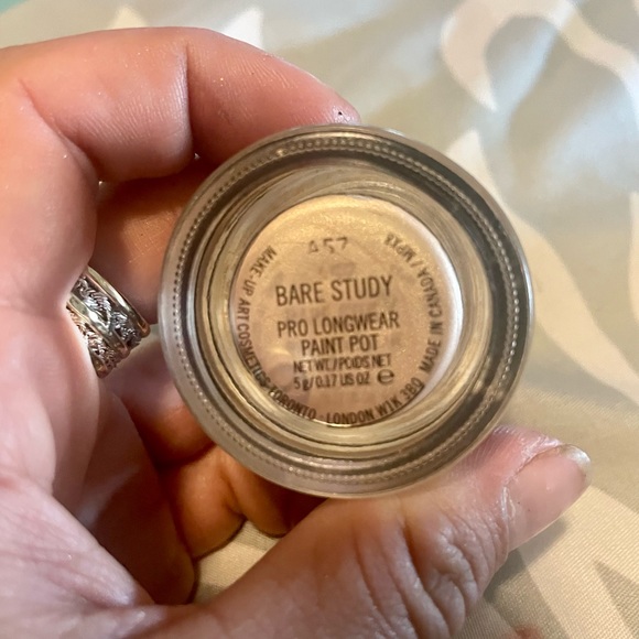 MAC paint pot - Picture 3 of 8